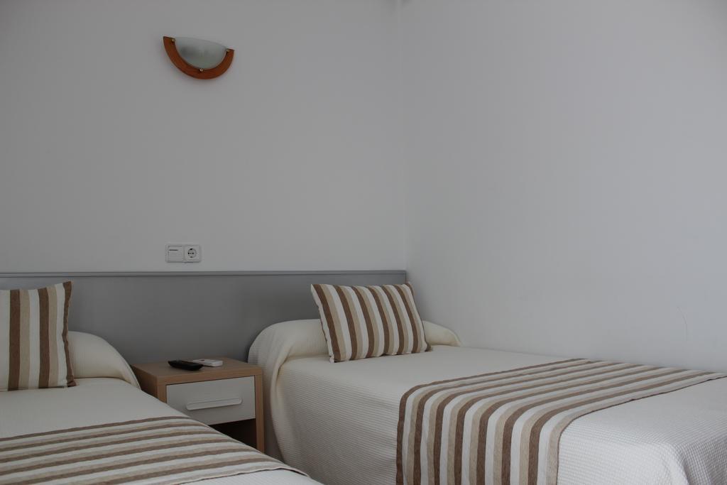 Hostal Masin ตาบาร์กา ภายนอก รูปภาพ